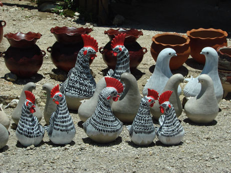 ceramic chickens, chiapas